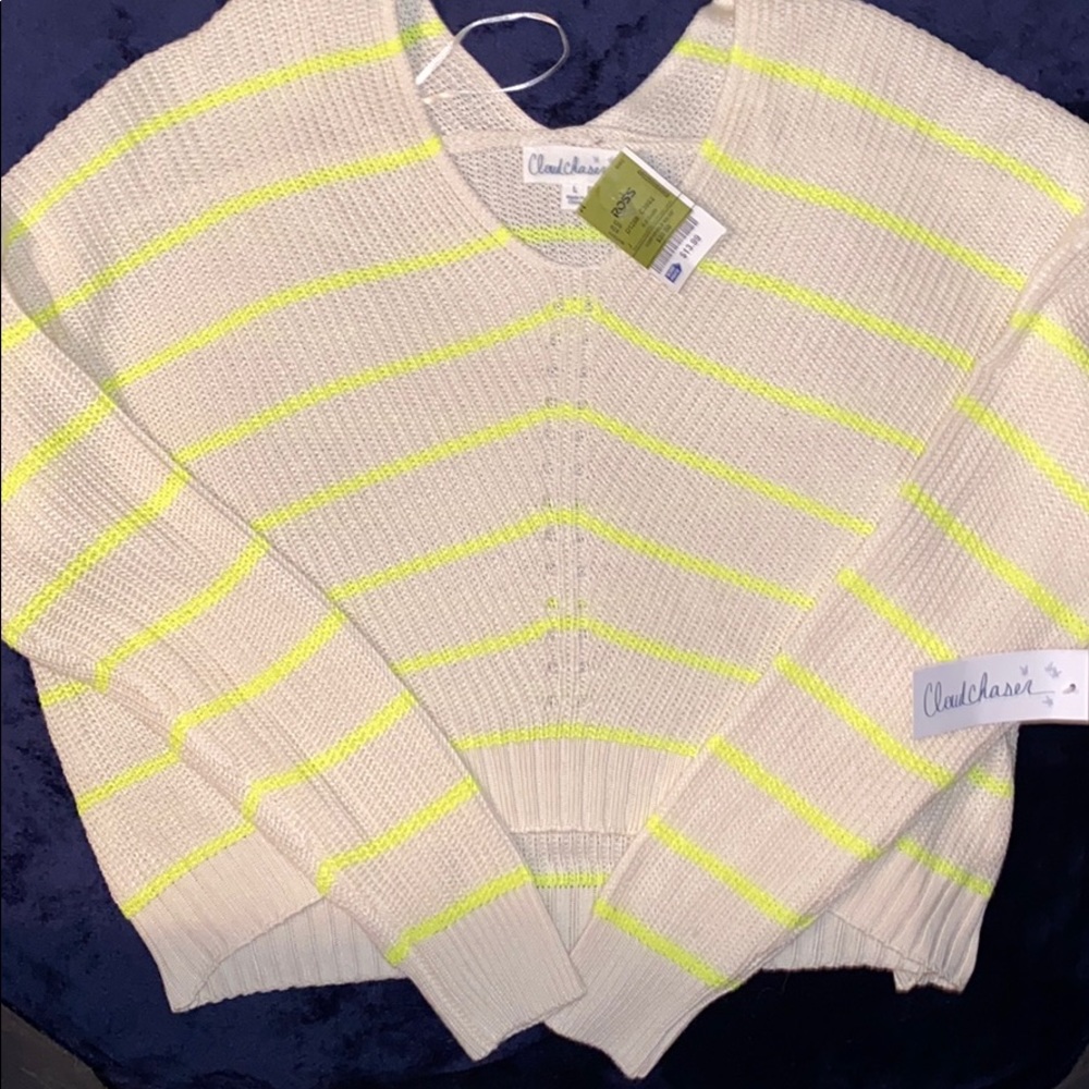 Cloud Chaser top